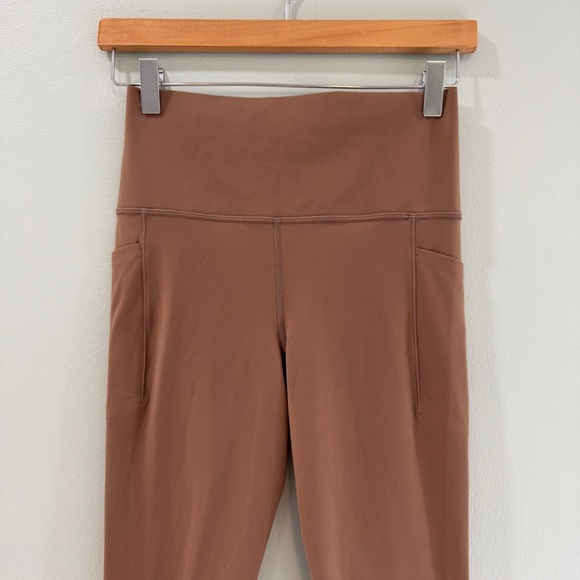 Athleta Salutation Stash High Rise 7/8 Legging - Picture 2 of 11